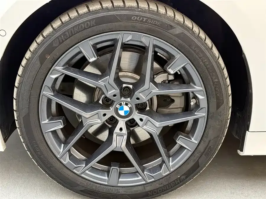 BMW 3 Series BMW 3 Series 2025 330i M Sport Night Edition 2025 — миниатюра 5