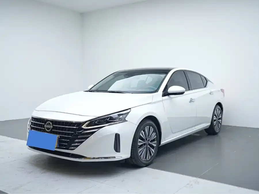 Nissan Altima 2024