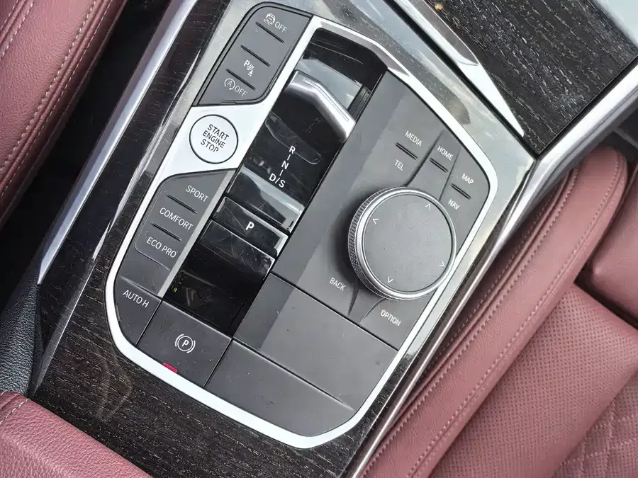 BMW 3 Series BMW 3 Series 2023 325Li M Sport Package 2023 — миниатюра 3
