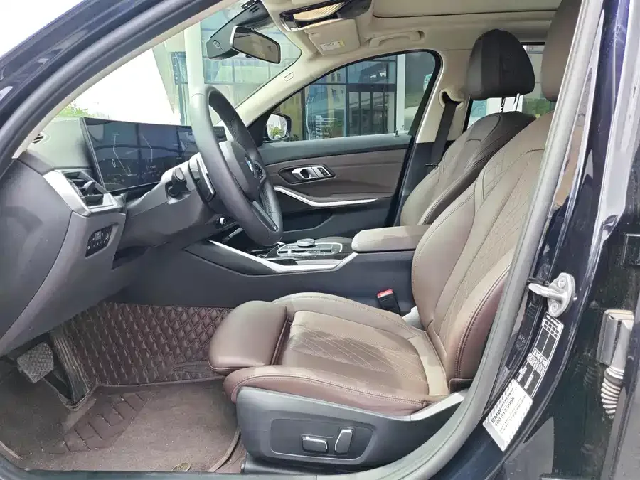 BMW 3 Series BMW 3 Series 2024 325Li M Sport Package 2024 — миниатюра 4