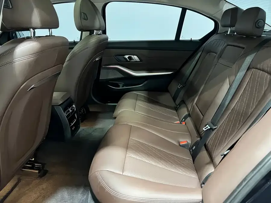 BMW 3 Series BMW 3 Series 2024 325Li M Sport Package 2024 — миниатюра 4