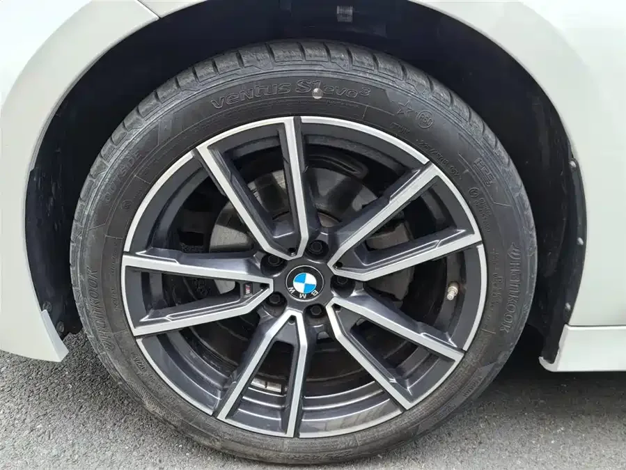 BMW 3 Series BMW 3 Series 2023 320Li M Sport Package 2024 — миниатюра 4