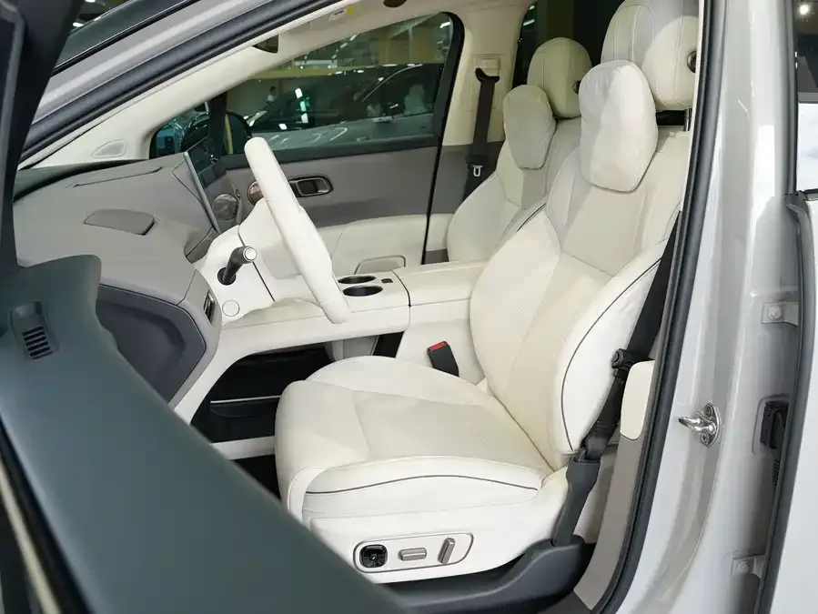 Li Ideal i8 Ideal i8 2025 Standard Edition 2025 — миниатюра 4