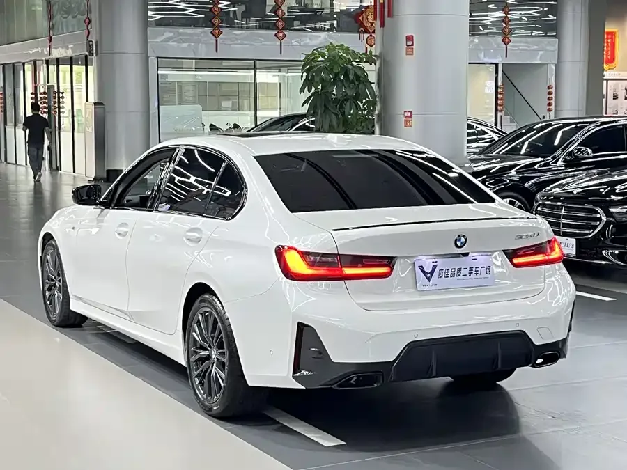 BMW 3 Series BMW 3 Series 2023 325Li M Sport Night Edition 2023 — миниатюра 5