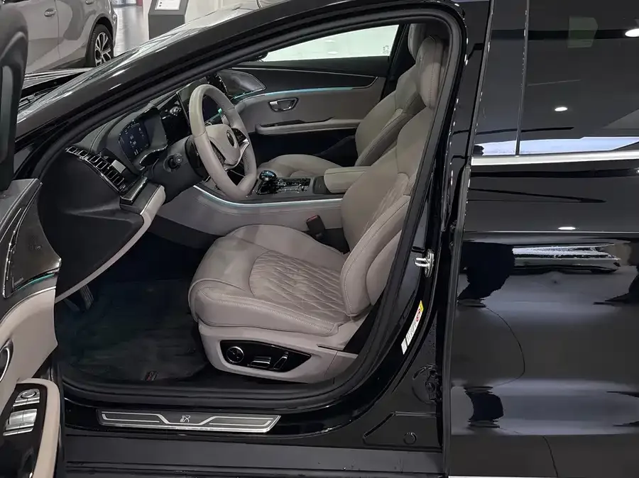 BYD Second-hand Han 2025 DM-i 125KM LiDAR Intelligent Driving Model 2025 — миниатюра 3