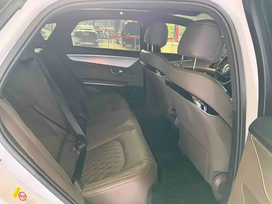 BYD Second-hand Han 2023 DM-i Champion Edition 121KM Premium Edition 2024 — миниатюра 4
