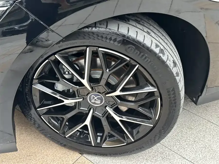 BYD Second-hand Han 2025 DM-i 125KM Premium Edition 2025 — миниатюра 5