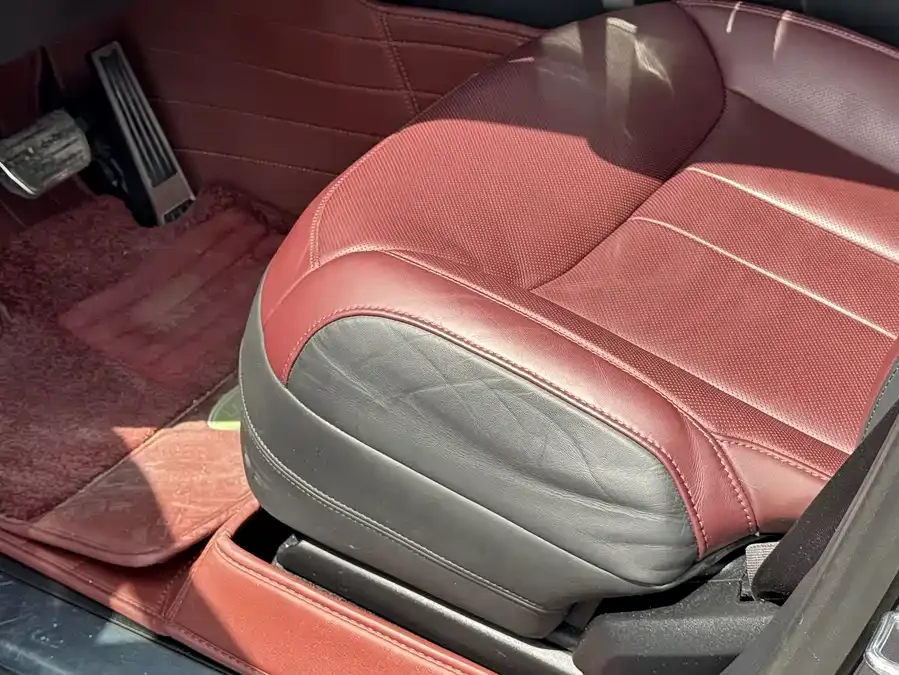 Land Rover Range Rover Sport Range Rover Sport 2023 400PS Dynamic SE 2024 — миниатюра 4