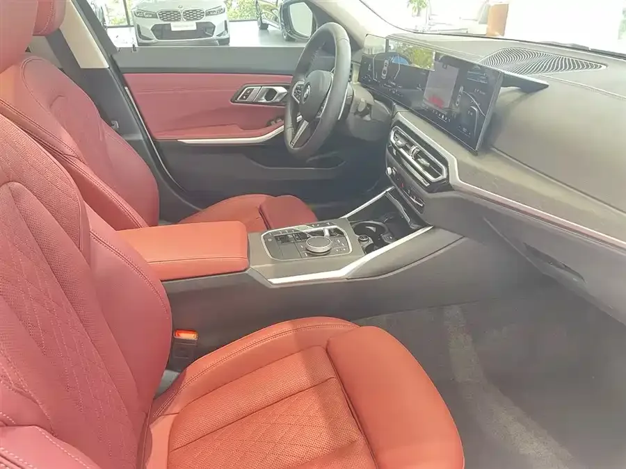 BMW 3 Series BMW 3 Series 2024 325i M Sport Package 2024 — миниатюра 3