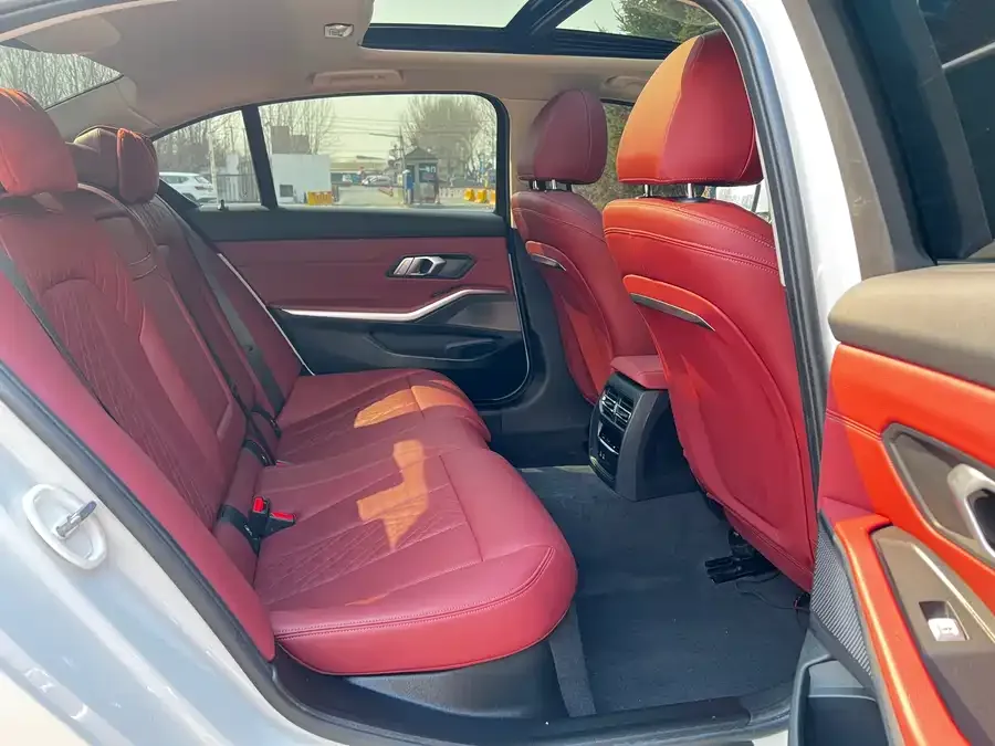 BMW 3 Series BMW 3 Series 2023 320Li M Sport Package 2023 — миниатюра 5