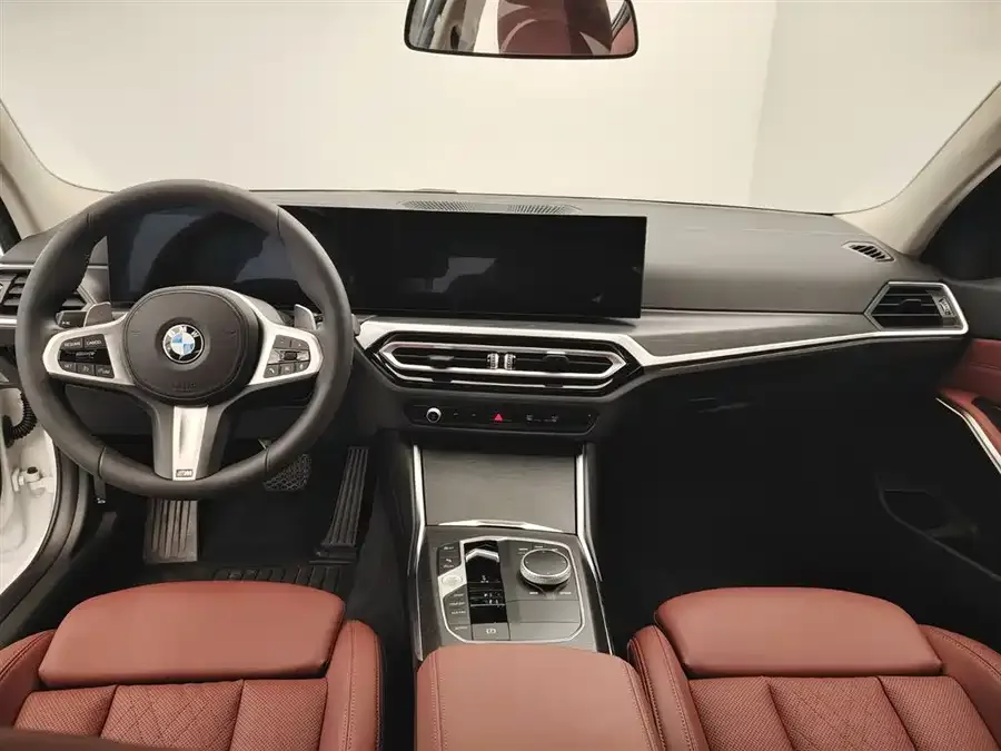 BMW 3 Series BMW 3 Series 2024 325Li M Sport Package 2025 — миниатюра 3