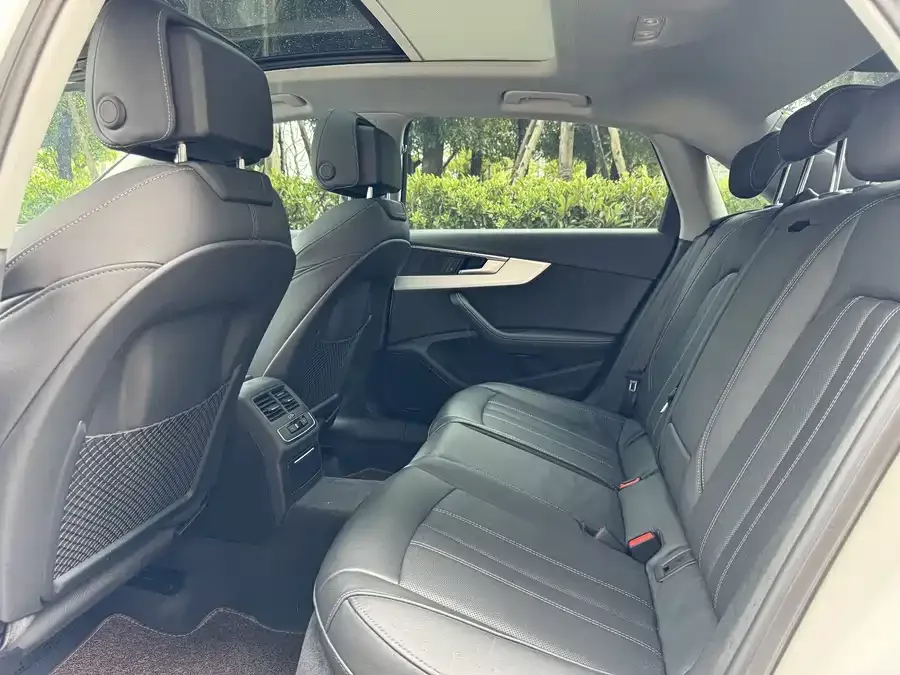 Audi a4 l 2022 40 TFSI luxury and dynamic model 2022 — миниатюра 4