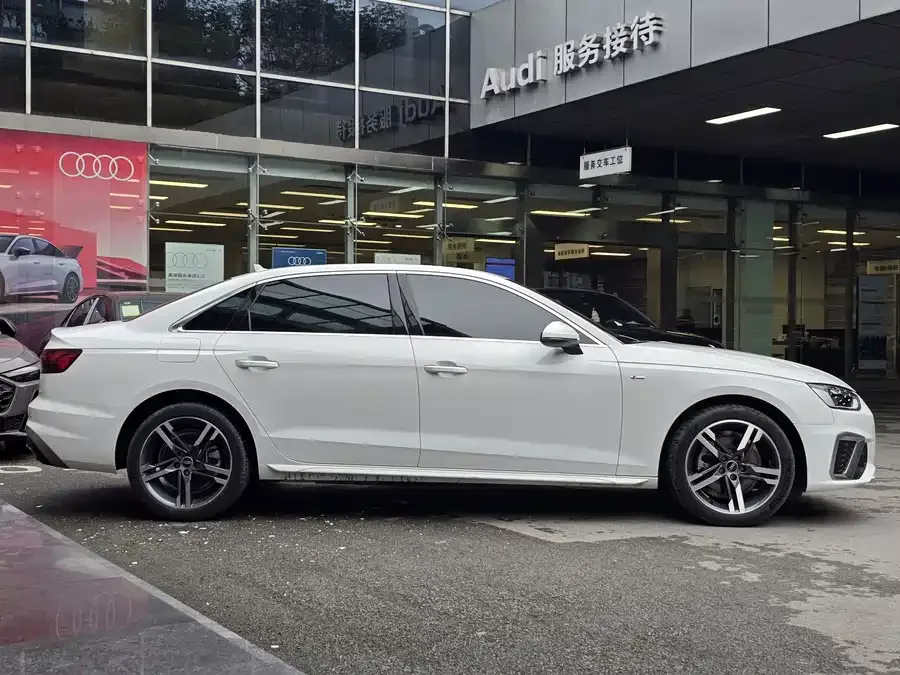 Audi a4 l 2023 40 TFSI Fashion Dynamic Edition 2023 — миниатюра 2