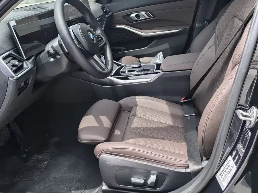 BMW 3 Series BMW 3 Series 2023 320Li M Sport Package 2023 — миниатюра 4