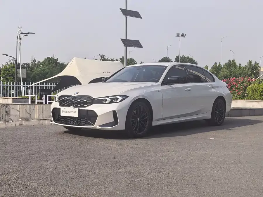 BMW 3 Series 2024