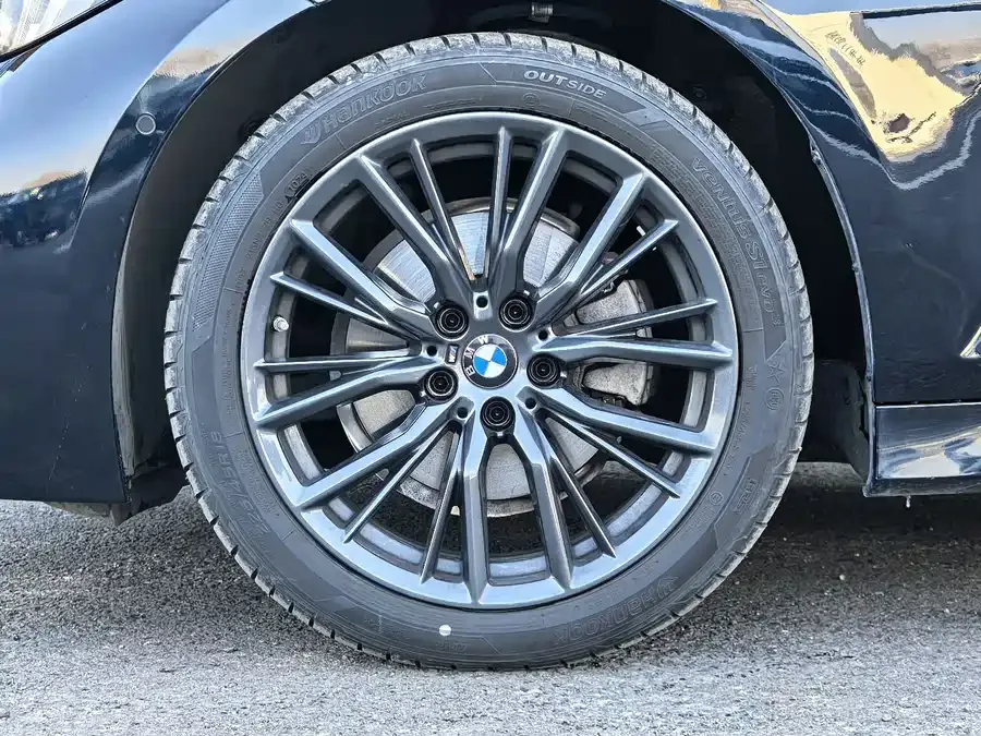 BMW 3 Series BMW 3 Series 2024 325Li M Sport Night Edition 2025 — миниатюра 4