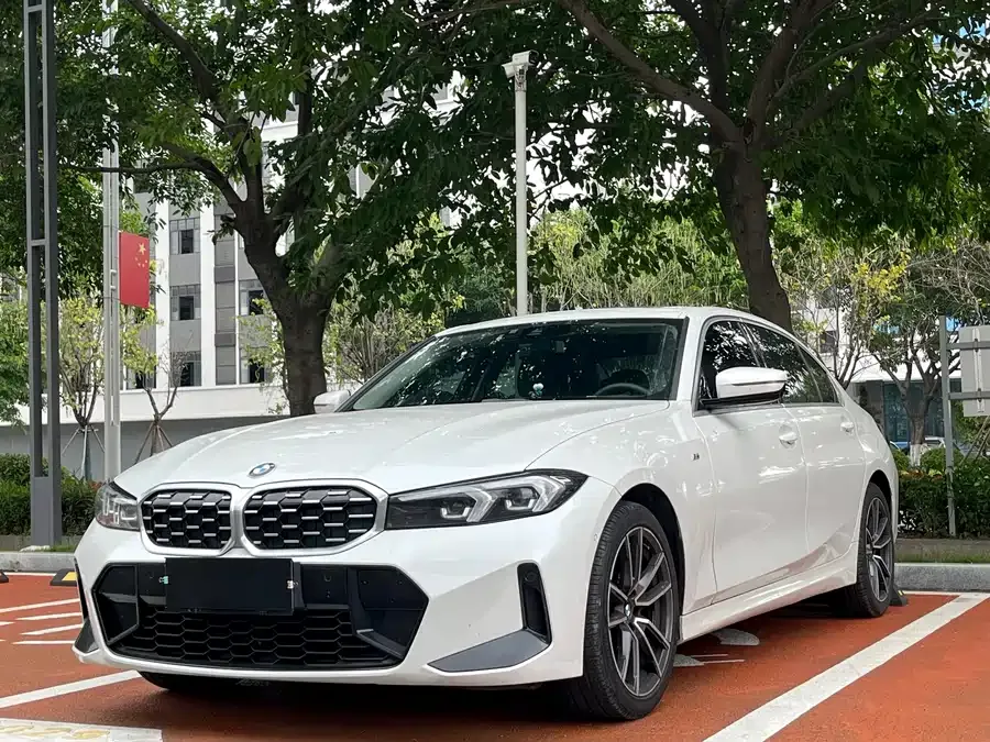 BMW 3 Series 2023