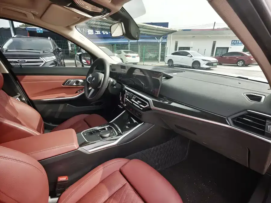 BMW 3 Series BMW 3 Series 2024 325Li M Sport Package 2024 — миниатюра 4