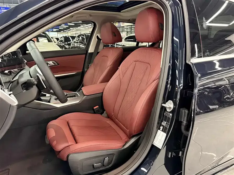 BMW 3 Series BMW 3 Series 2025 325i M Sport Package 2025 — миниатюра 2