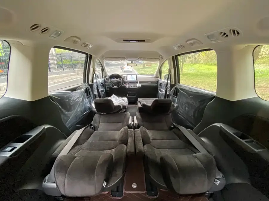 Honda Odyssey 2026 Odyssey 2.0L e:HEV Elite Enjoy Edition 2026 — миниатюра 5
