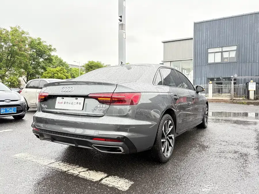 Audi a4 l 2023 40 TFSI luxury and dynamic model 2023 — миниатюра 2