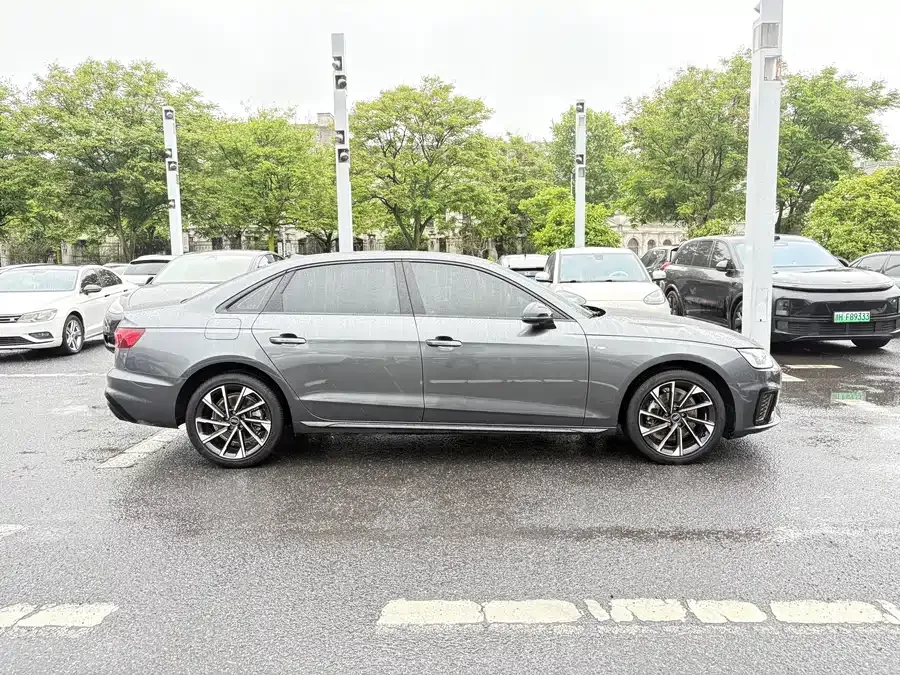 Audi a4 l 2023 40 TFSI luxury and dynamic model 2023 — миниатюра 4