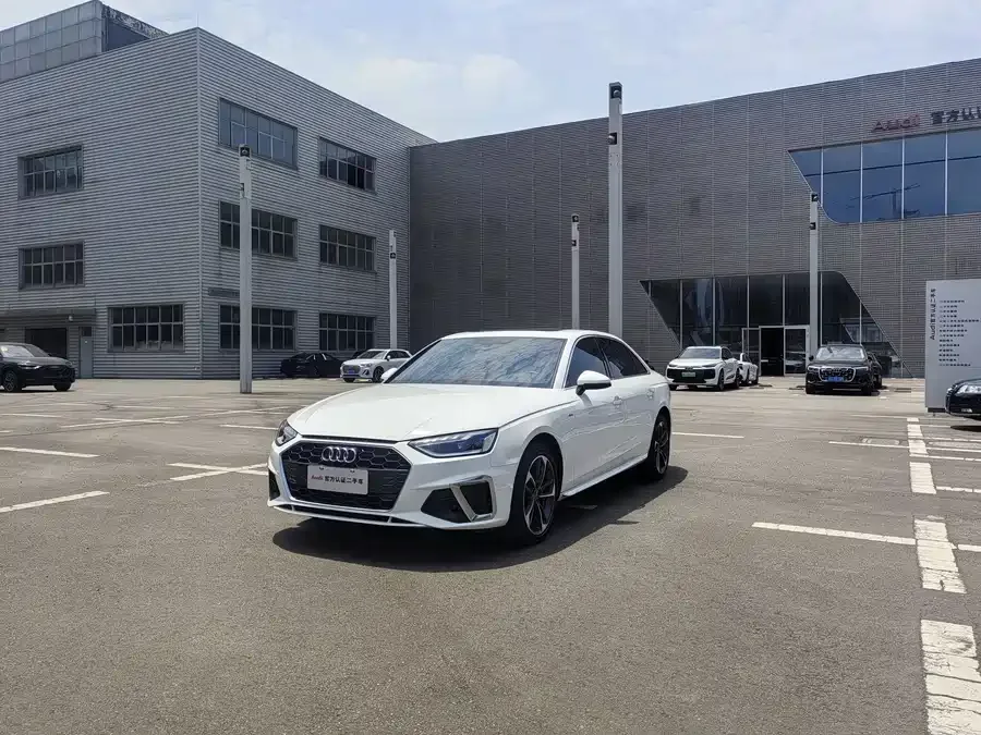 Audi a4 l 2023