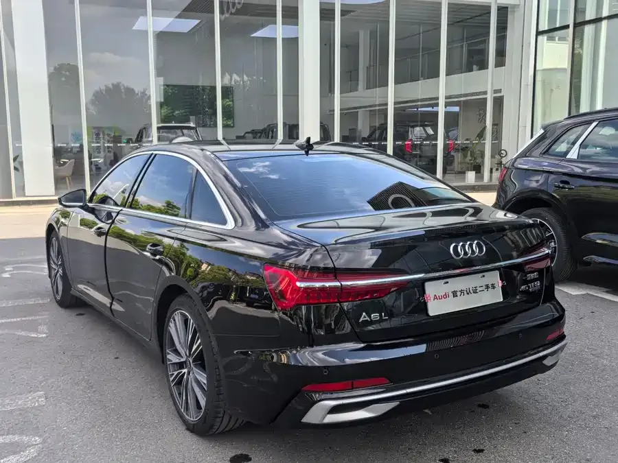 Audi A6L 2024 45 TFSI Premium Dynamic Model 2024 — миниатюра 5