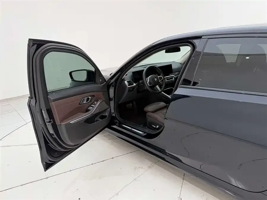 BMW 3 Series BMW 3 Series 2023 325Li M Sport Night Edition 2023 — миниатюра 4