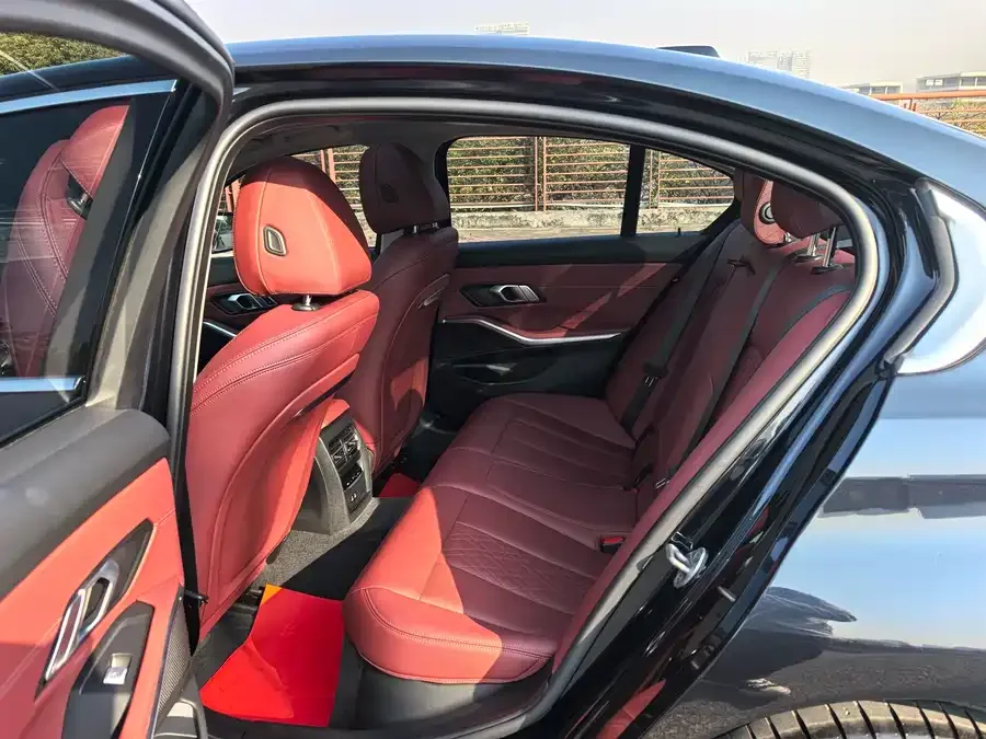 BMW 3 Series BMW 3 Series 2024 325i M Sport Package 2024 — миниатюра 2