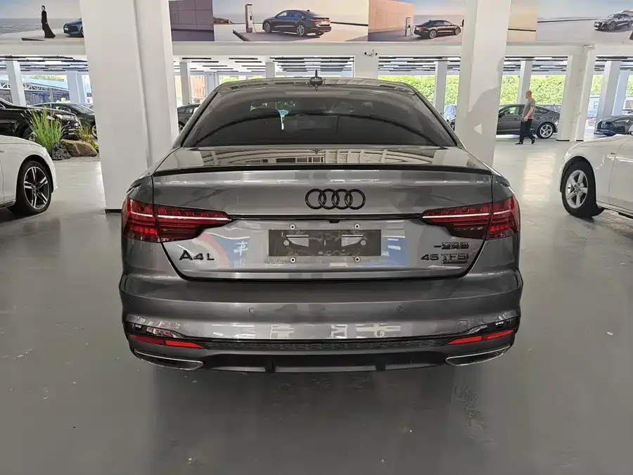 Audi a4 l 2022 45 TFSI quattro premium dynamic model 2023 — миниатюра 4