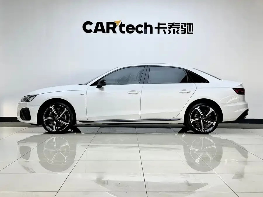 Audi a4 l 2025 2 million units Enjoyable Edition 40 TFSI Luxury Dynamic Edition 2025 — миниатюра 2