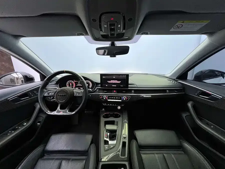 Audi a4 l 2022 40 TFSI luxury and dynamic model 2022 — миниатюра 4