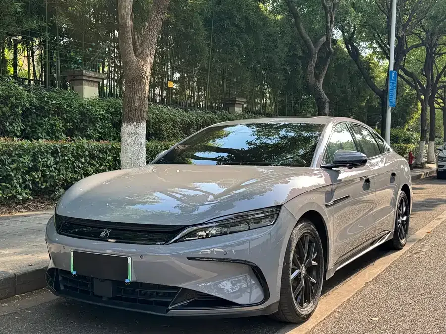 BYD Second-hand Han 2025 DM-i 125KM Elite 2024 — фото 1, купить с доставкой в Москву