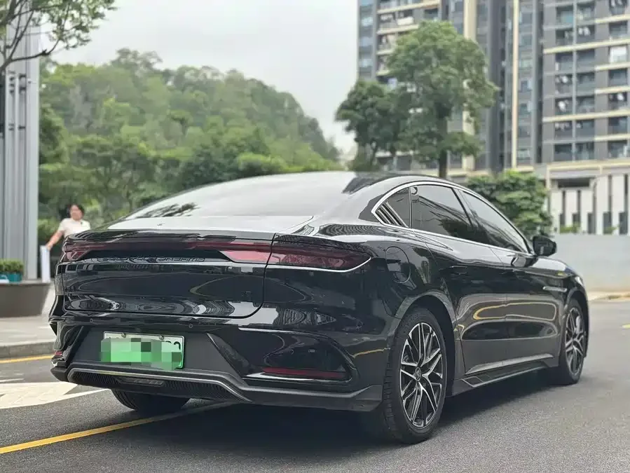 BYD Second-hand Han 2025 EV Smart Driving Edition 605KM Premium Edition 2024 — миниатюра 2