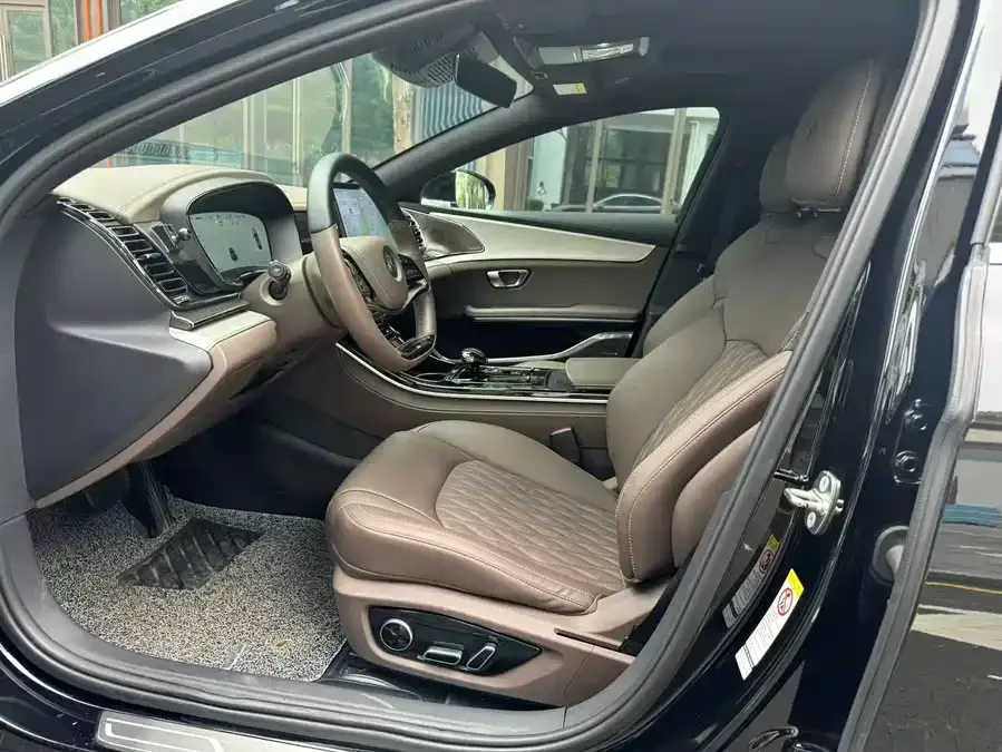 BYD Second-hand Han 2025 EV Smart Driving Edition 605KM Premium Edition 2024 — миниатюра 3