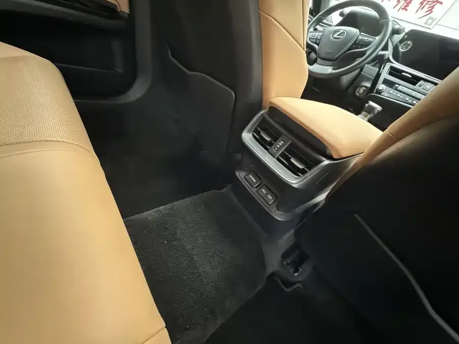 Lexus ES 2023 200 Excellence Edition 2024 — миниатюра 5