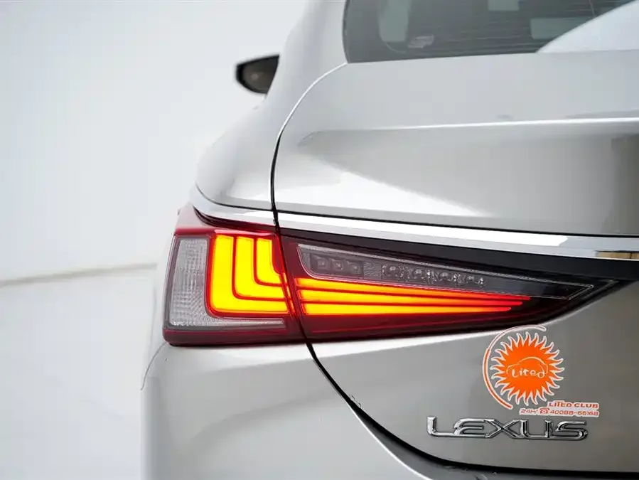 Lexus ES 2022 200 Excellence Edition 2023 — миниатюра 5