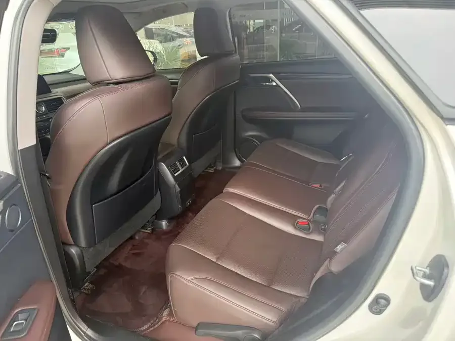 Lexus RX 2020 facelift 300 four-wheel drive elegant version 2022 — миниатюра 5