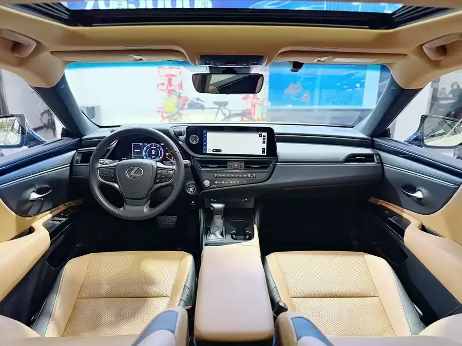 Lexus ES 2022 200 Excellence Edition 2023 — миниатюра 2