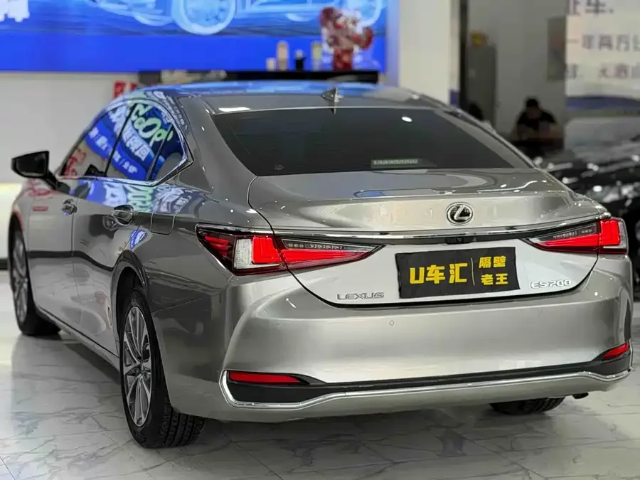 Lexus ES 2022 200 Excellence Edition 2023 — миниатюра 3