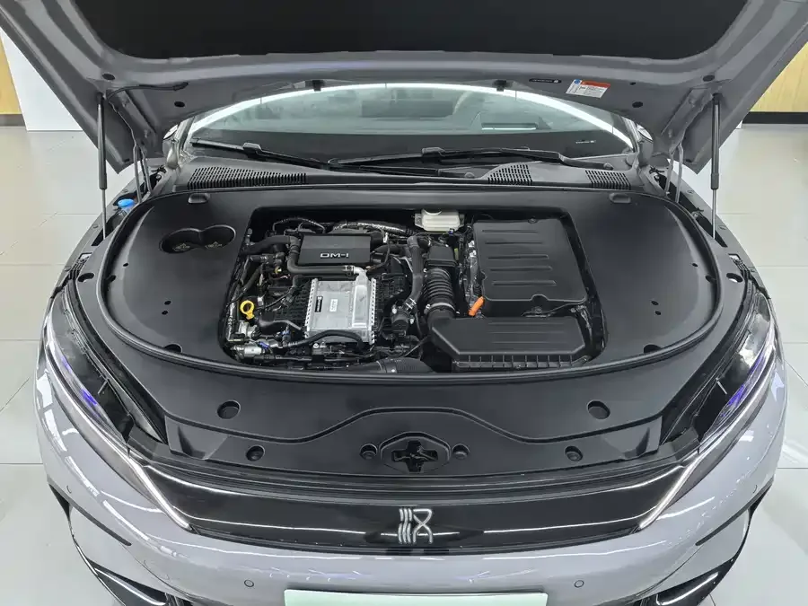 BYD Second-hand Han 2025 DM-i 125KM LiDAR Intelligent Driving Model 2024 — миниатюра 5