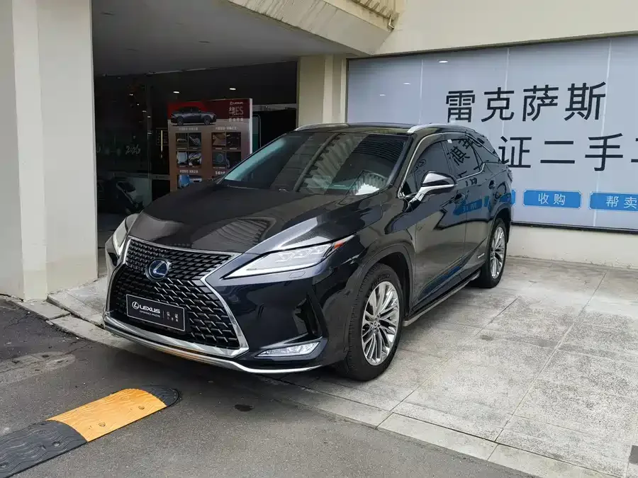 Lexus RX 2023