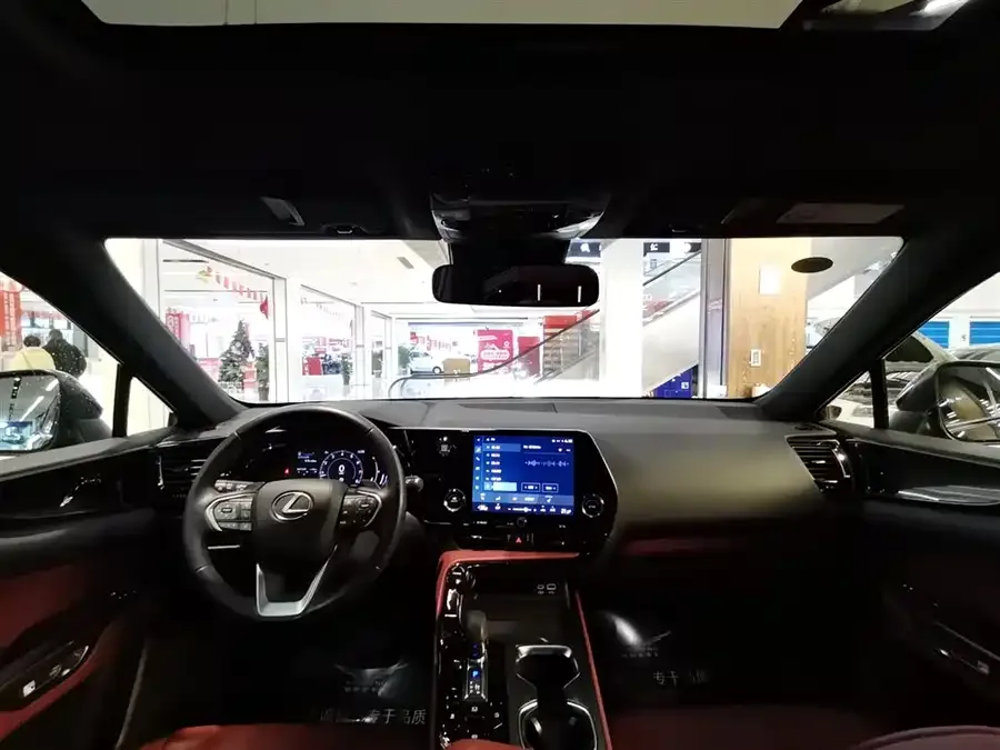 Lexus NX 2023 260 front-wheel drive Chuangyue Edition 2023 — миниатюра 4