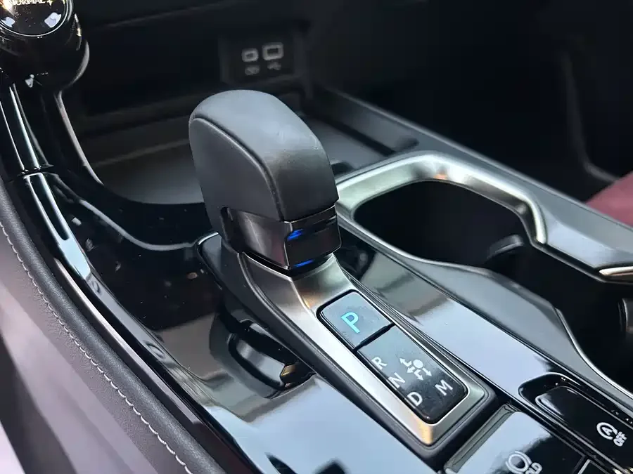 Lexus NX 2023 260 front-wheel drive Chuangchi version 2024 — миниатюра 3