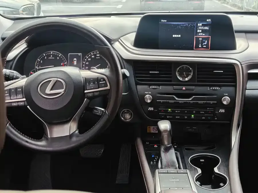 Lexus RX 2020 300 four-wheel drive elegant version country VI 2022 — миниатюра 3