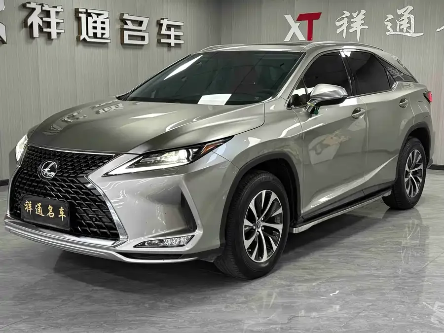 Lexus RX 2020 facelift 300 two-wheel drive elite version 2022 — фото 1, купить с доставкой в Москву