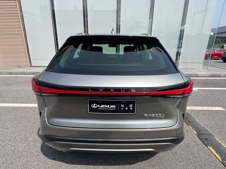 Lexus RX 2023 350h 4WD Pure Edition 2023 — миниатюра 5