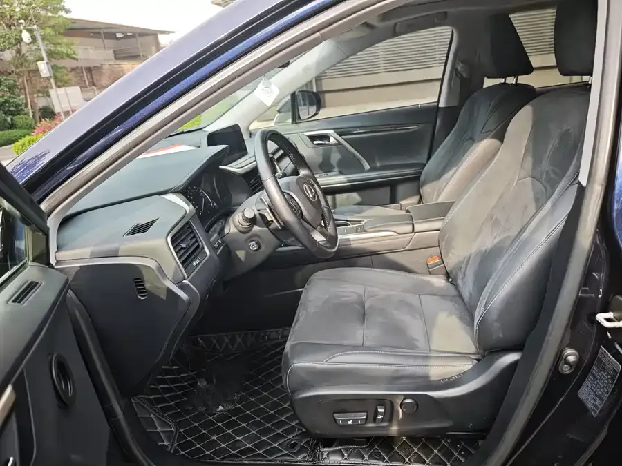 Lexus RX 2020 facelift 300 two-wheel drive elite version 2022 — миниатюра 2