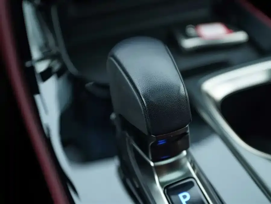Lexus NX 2023 350h front-wheel drive Chuangyue Edition 2023 — миниатюра 3